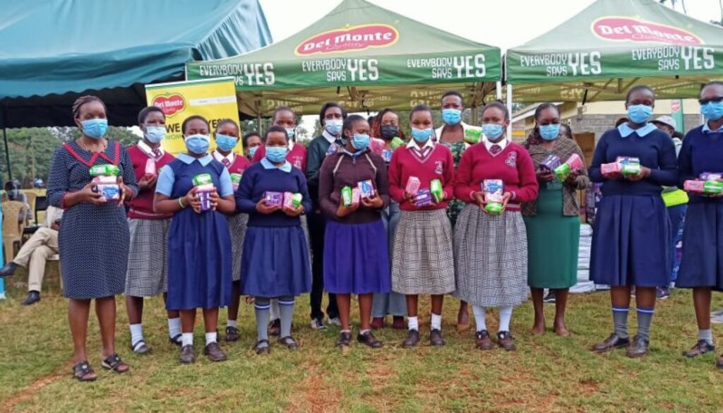 Del Monte Kenya Distributes 5,200 Sanitary Pads To 900 Girls